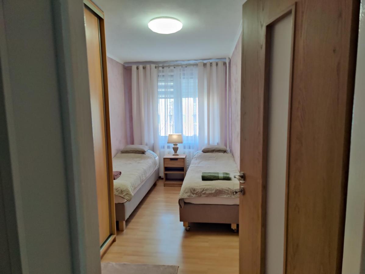 Dwupokojowe Mieszkanie Nowy Dwór Mazowiecki Exterior photo